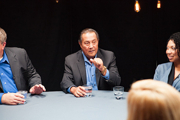 TMX Round Table BTS 10182016-8