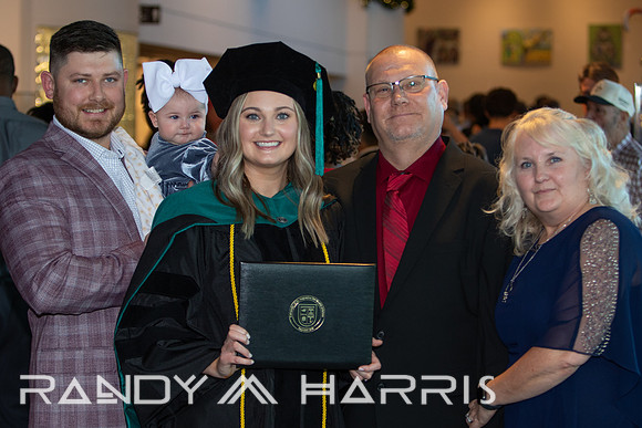 USA Dec 24 Grad Cer-Candid-6433