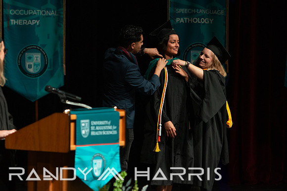 USA Dec 24 Grad Cer-Candid-6385