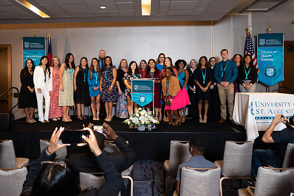 USA August 22  Pinning-9310