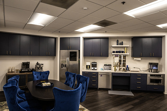 Cresa 5068 Plano Prkwy-6375