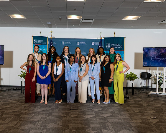 USA Pinning -8734
