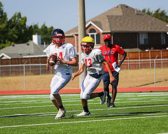 Cen-Ten Red White Game-8438