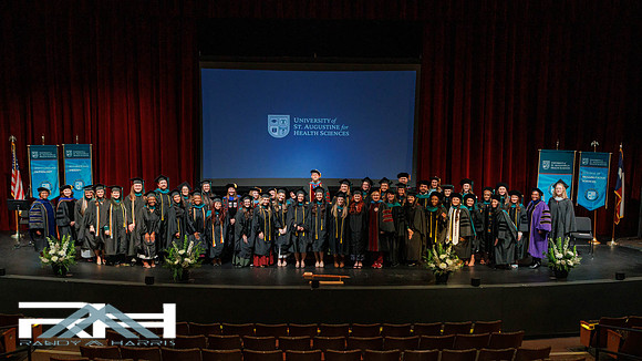 USA Grad Dec 2025-39