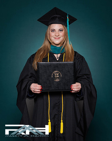 USA Grad Dec 2025-Formal-2