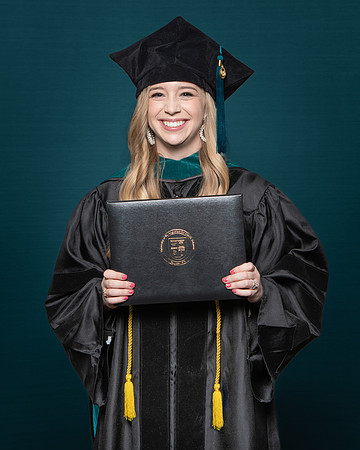 USA Dec Grad Portraits-3