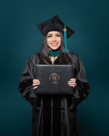 USA Dec Grad Portraits-0105