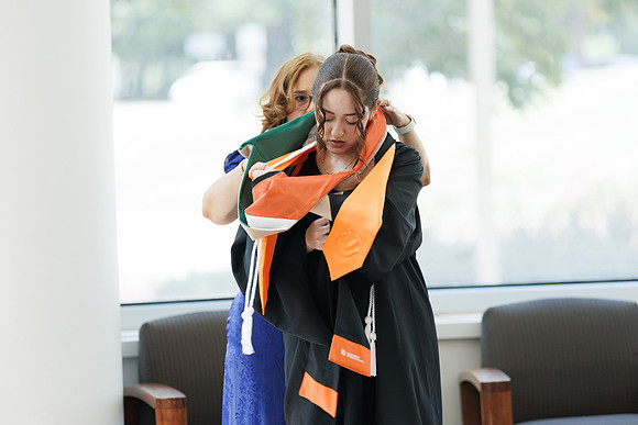 Aby Grad Shot-76