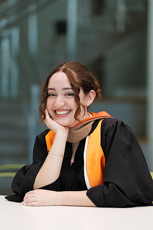 Aby Grad Shot-193