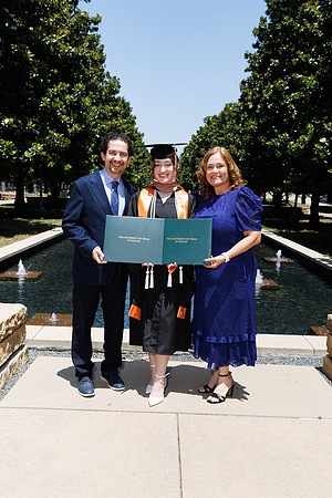 Aby Grad Shot-245
