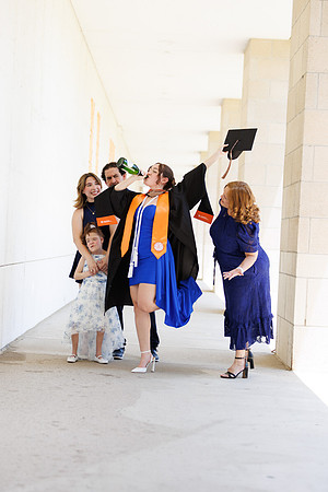 Aby Grad Shot-332