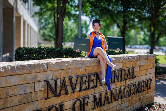Aby Grad Shot-16
