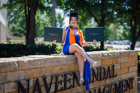 Aby Grad Shot-22