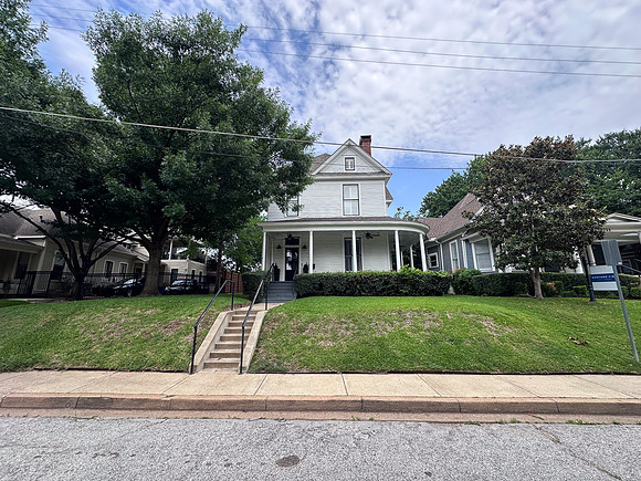 Cresa 2707 Hibernia St-3