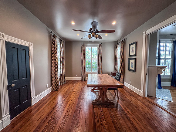 Cresa 2707 Hibernia St-35