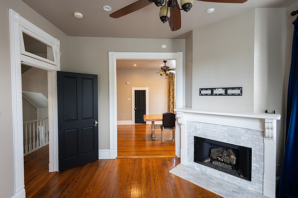 Cresa 2707 Hibernia St-48