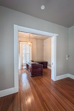 Cresa 2707 Hibernia St-76