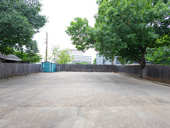 Cresa 2707 Hibernia St-96