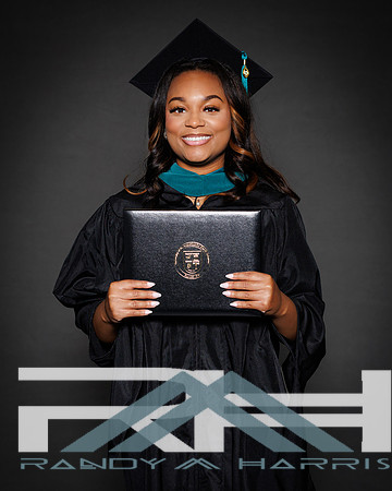 USA Grad Aug 2026 Formal-3089