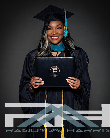 USA Grad Aug 2026 Formal-3093