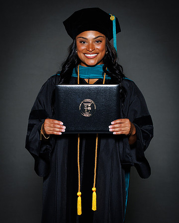 USA Grad Aug 2026 Formal-2988