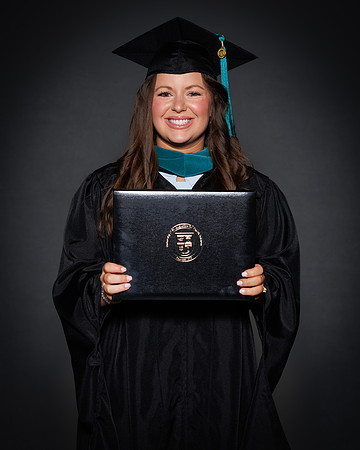 USA Grad Aug 2026 Formal-3071