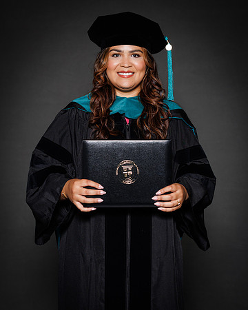 USA Grad Aug 2026 Formal-3087