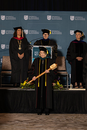 USA April 2023 Grad-145