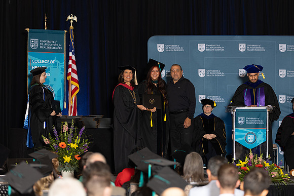USA April 2023 Grad diploma-2218