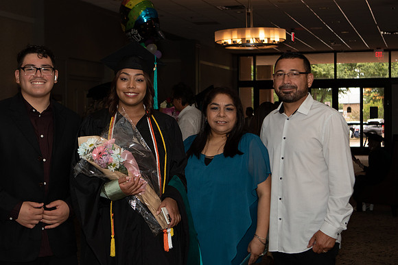 USA April 2023 Grad-62