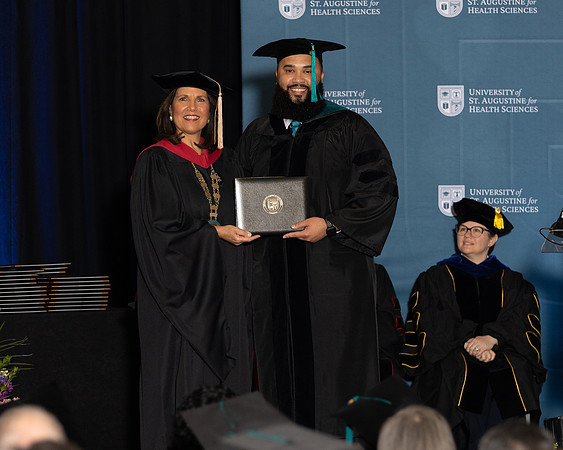 USA April 2023 Grad diploma-2221-2