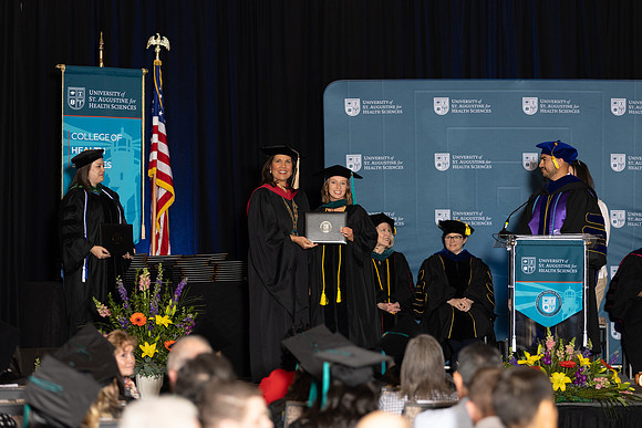 USA April 2023 Grad diploma-2225