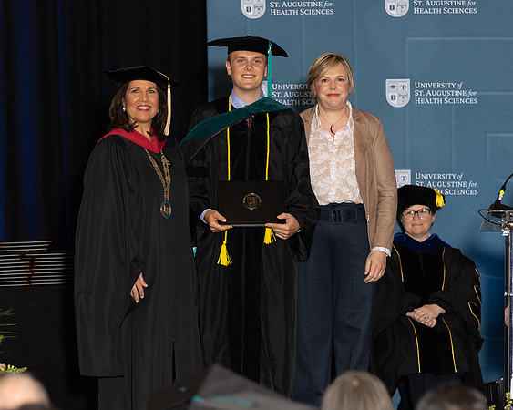 USA April 2023 Grad diploma-2238-2