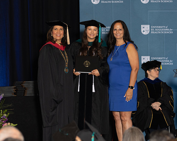 USA April 2023 Grad diploma-2260-2