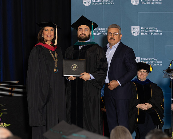 USA April 2023 Grad diploma-2242-2