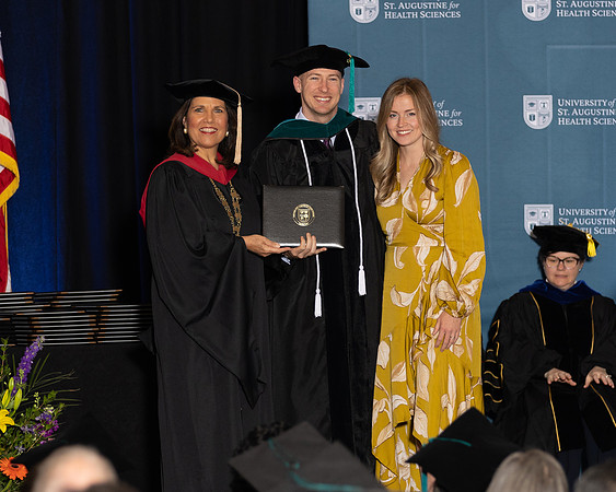 USA April 2023 Grad diploma-2208-2