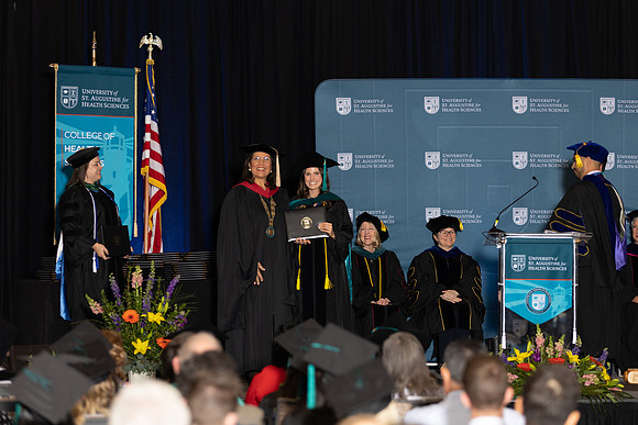 USA April 2023 Grad diploma-2186