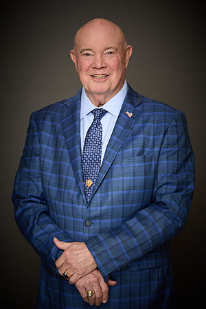 Jones_Mcgavel_822-0121-Retouched