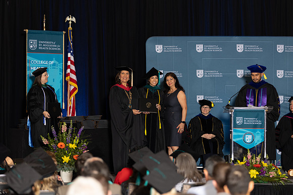 USA April 2023 Grad diploma-2191