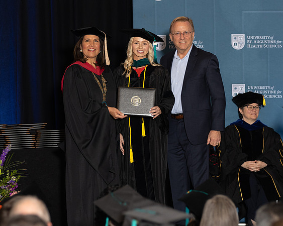 USA April 2023 Grad diploma-2220-2
