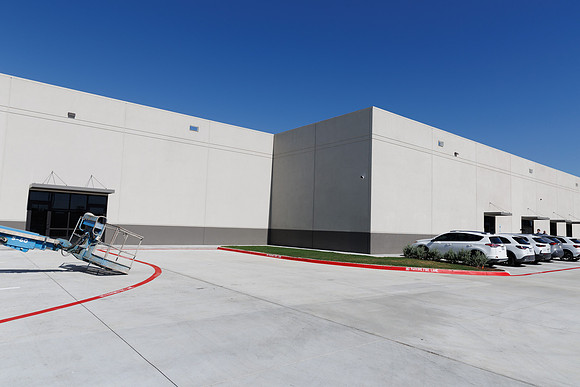 Cresa 4400 Plaza Dr Irving-8