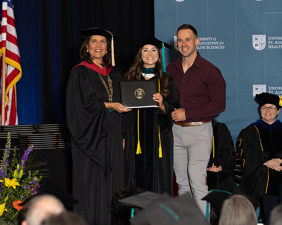 USA April 2023 Grad diploma-2195-2