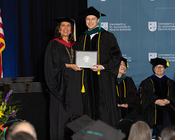 USA April 2023 Grad diploma-2201-2