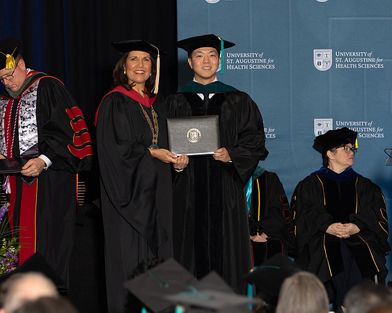 USA April 2023 Grad diploma-2213-2