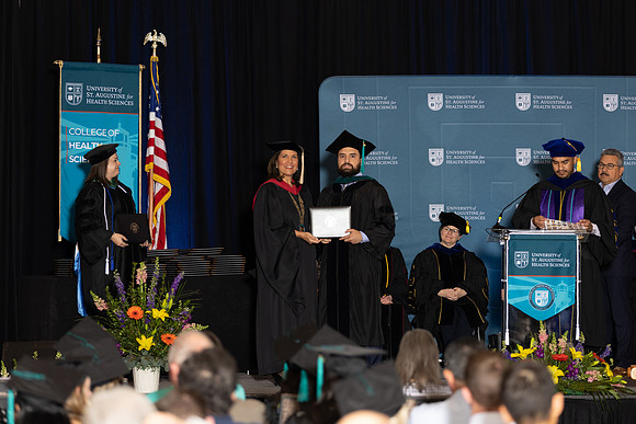 USA April 2023 Grad diploma-2241