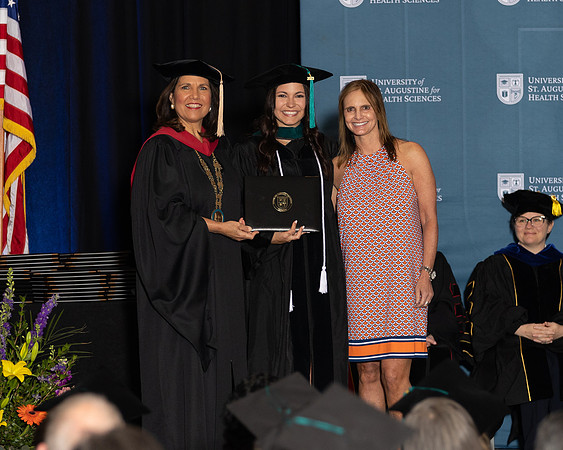 USA April 2023 Grad diploma-2193-2