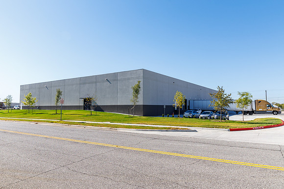Cresa 4400 Plaza Dr Irving-1