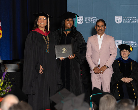 USA April 2023 Grad diploma-2181-2