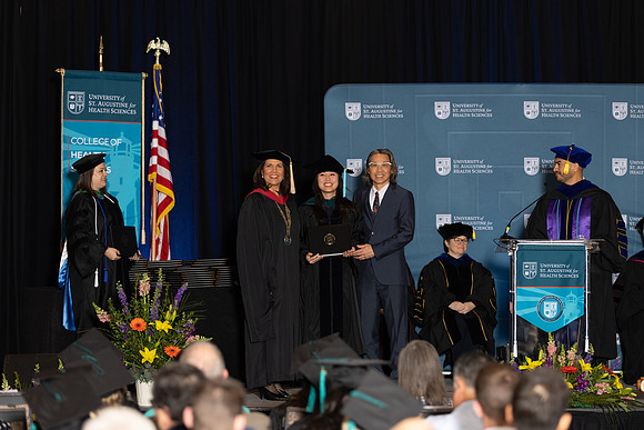 USA April 2023 Grad diploma-2234
