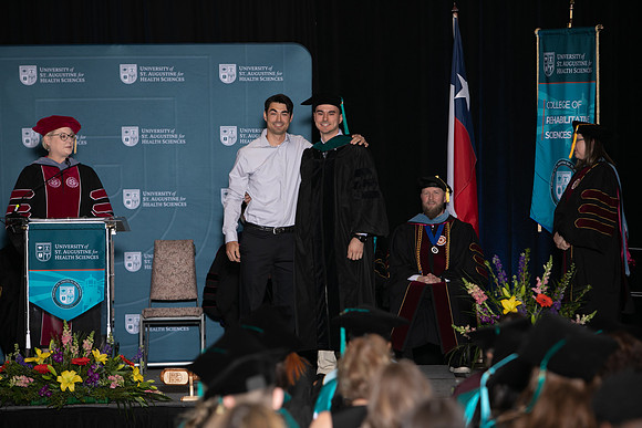 USA April 2023 Grad-328